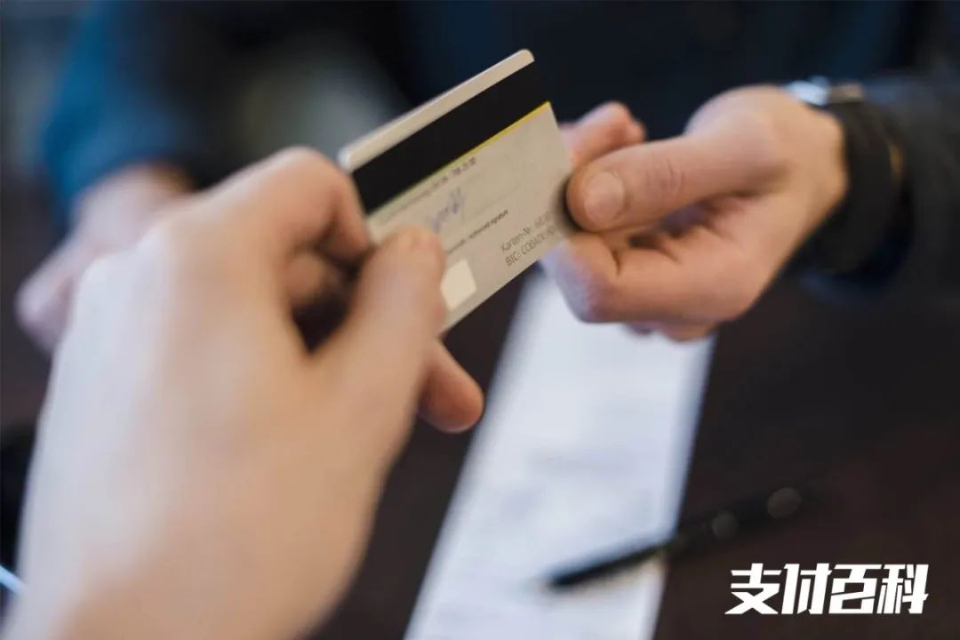 信用卡逾期或者还不上该怎么办？